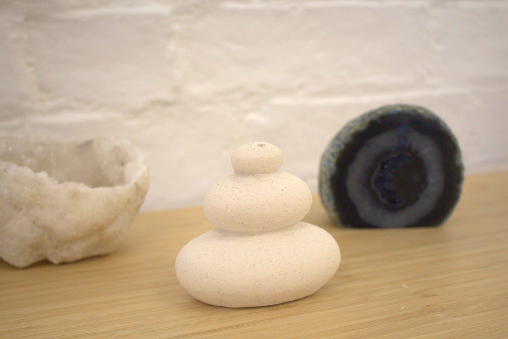 Cream Speckle Balancing Stones Incense Holder