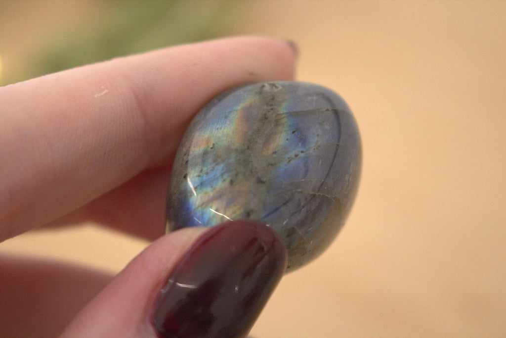 Labradorite Tumblestone
