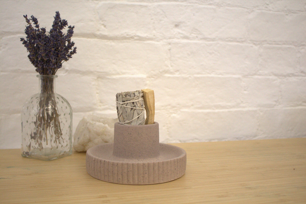 Greige Ribbed Smudge Bowl