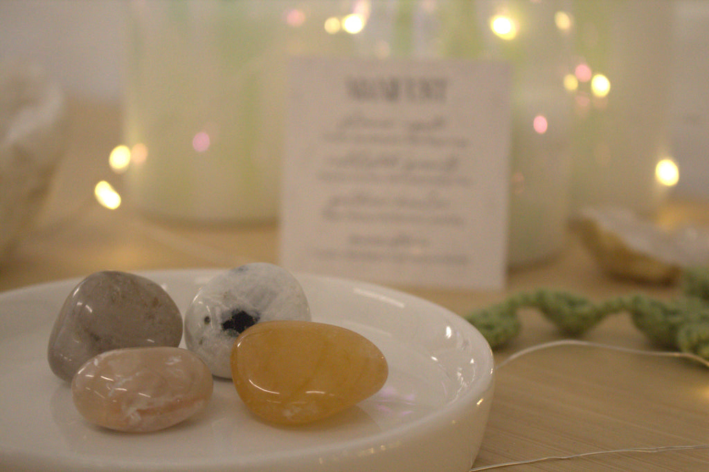 Manifest - Crystal Tumblestone Set