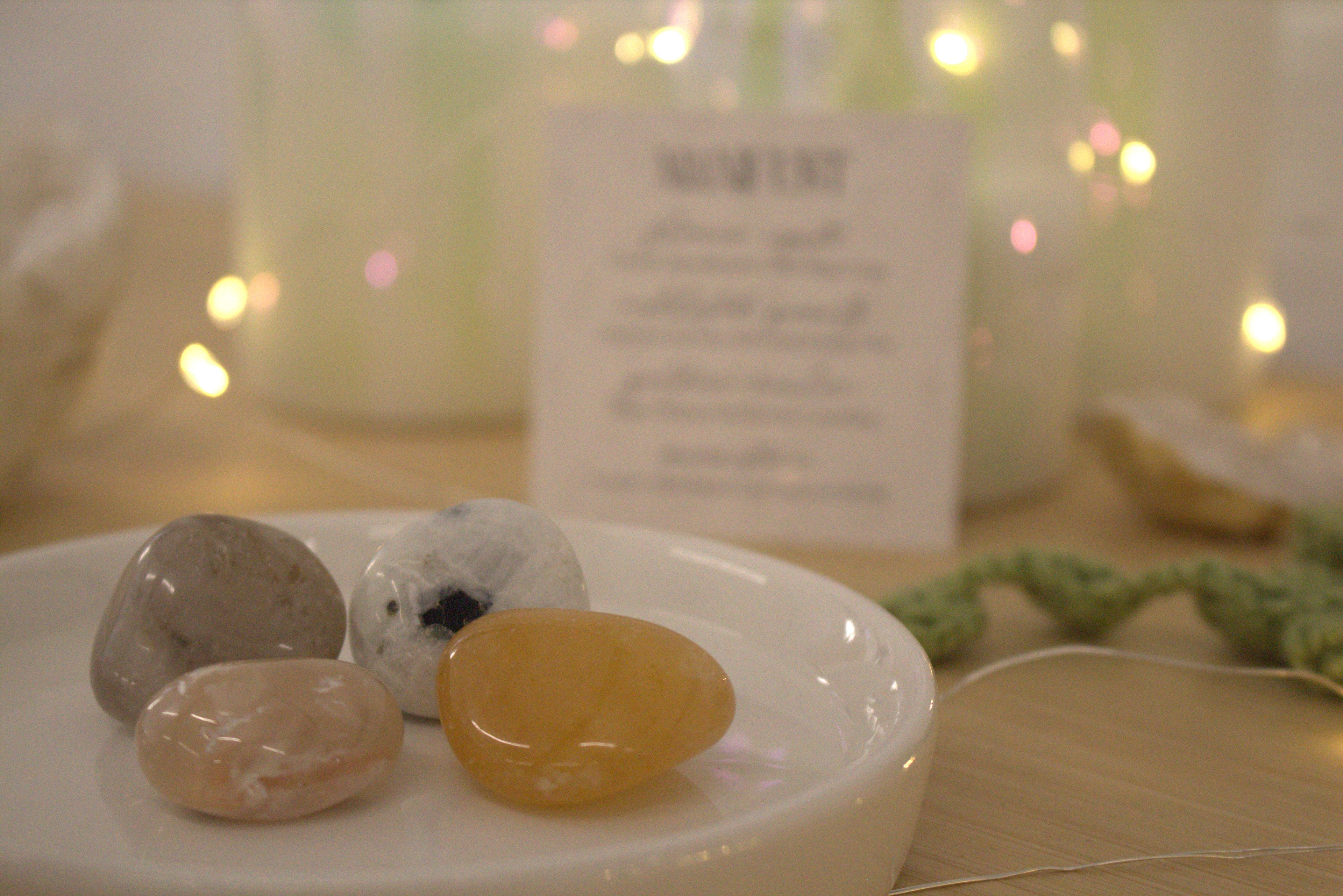 Manifest - Crystal Tumblestone Set