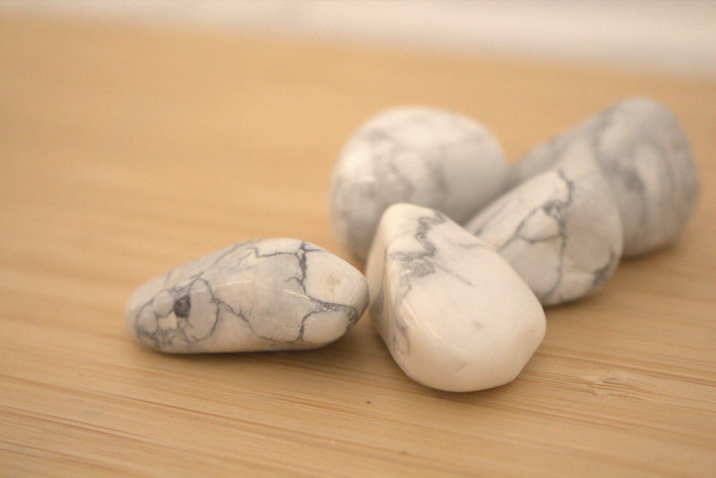 Howlite Tumblestone