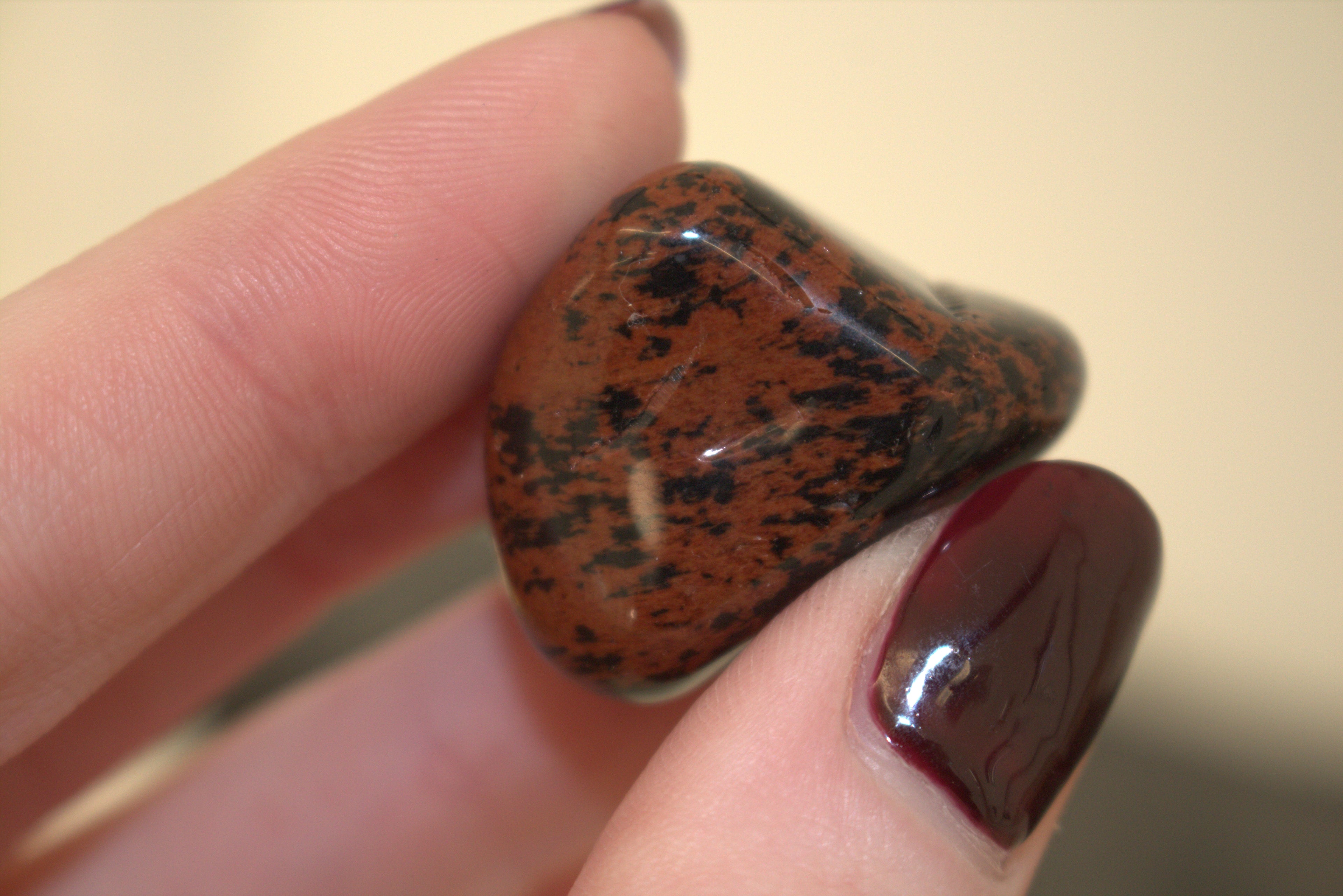 Mahogany Obsidian Tumblestone
