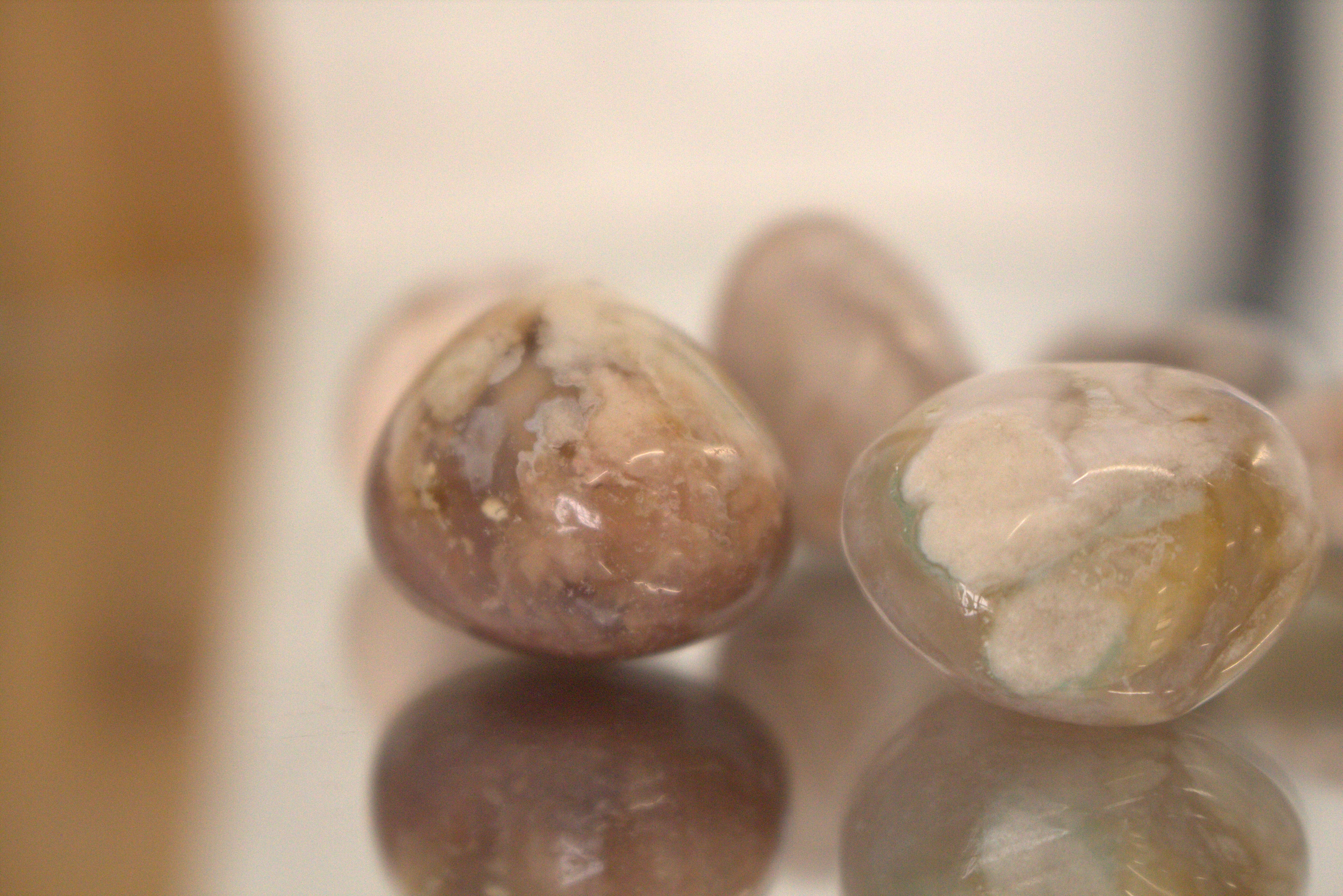 Flower Agate Tumblestone